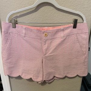 **LIKE NEW** Lilly Pulitzer Seersucker Buttercup Shorts, Size 12